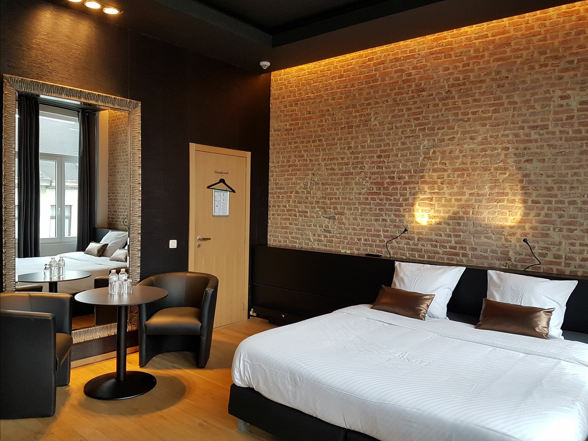 Hotel Goodnight Антверпен Экстерьер фото